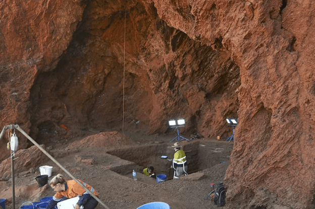 “ЗЭСНИЙ ЭРИН” БА АРИУН ГАЗРЫН ҮНЭ ЦЭНЭ